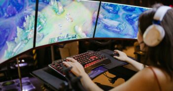 gaming screen